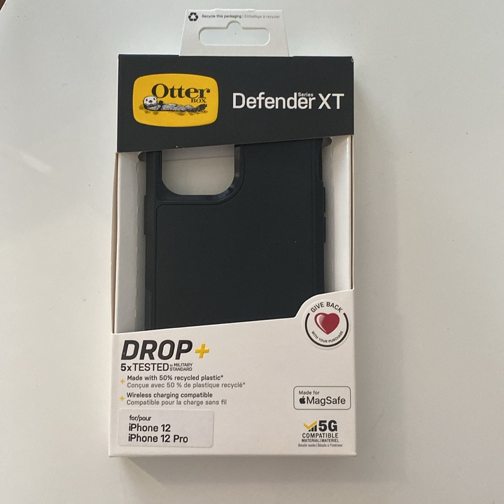 Otter Box Defender XT iPhone 12/12pro case Black